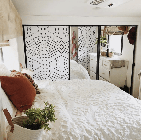RV Wallpaper Ideas: 9 Swoon-Worthy Projects to Elevate your RV Interior