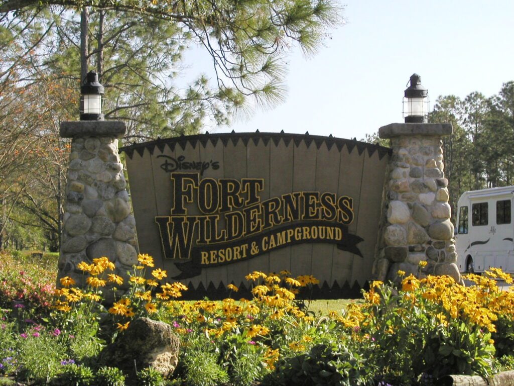 Entrance sign at one of the Best Campgrounds in Florida for Families