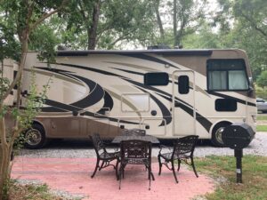 Best RV for a Family of 6+: Large Class A Motorhome