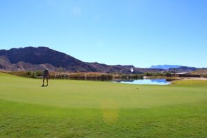 RV Parks with Golf Courses: Maverick Ranch