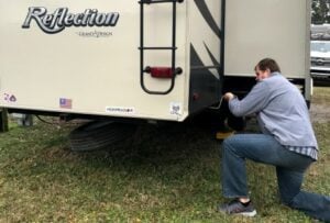 Having a Mobile RV Repairman Come to You is Convenient