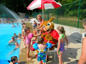 RV Parks with Water Parks: Lake Rudolph Resort