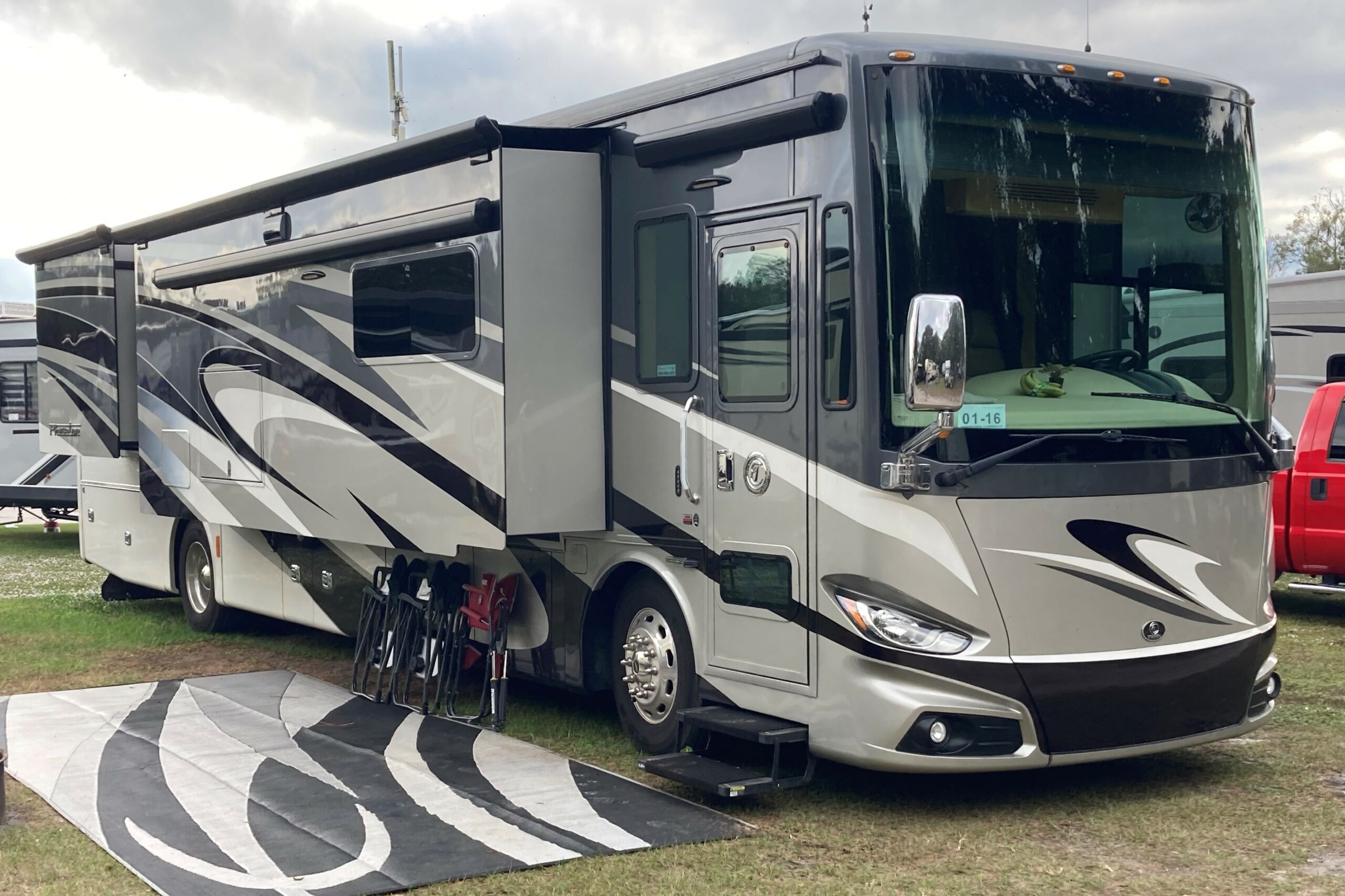 Tiffin Motorhome RV.