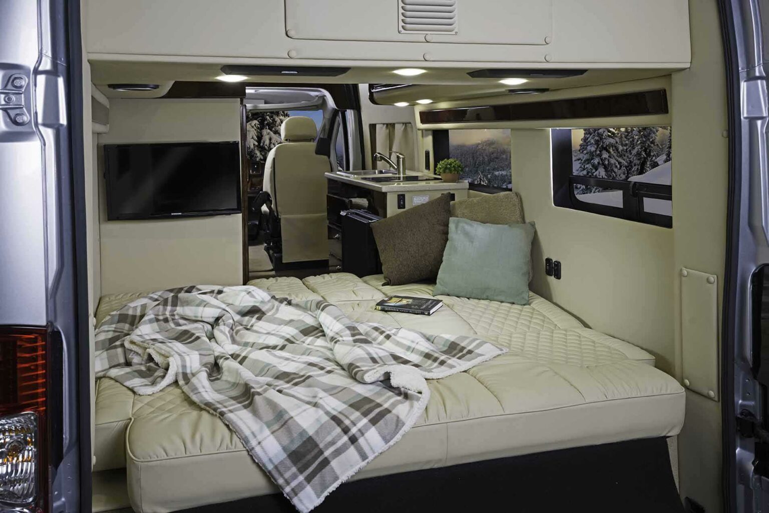 12 Best Small RVs with Bathrooms (2023 Update)