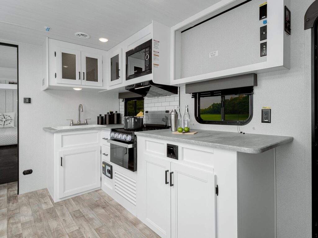 RVs with White Interiors: Keystone Hideout