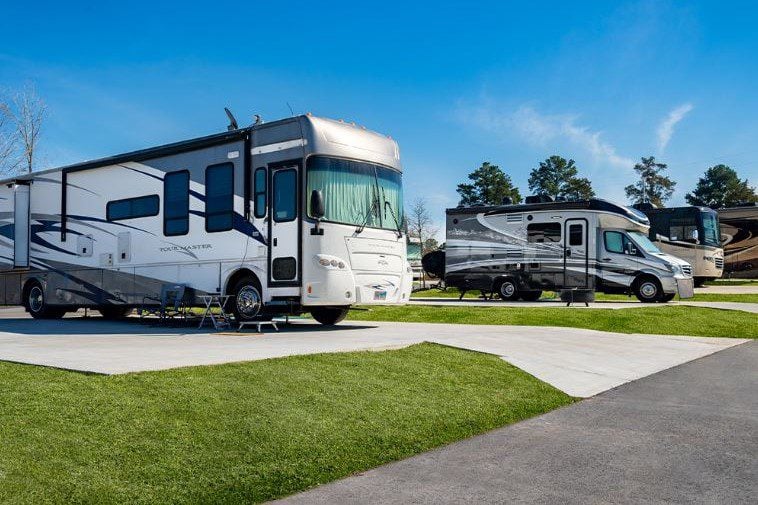 Luxury RV Resorts in Texas: Lake Conroe RV Resort