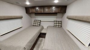 Travel Trailers with Twin Beds: Flagstaff Micro Lite 22TBS