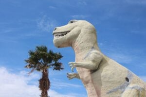 Head and neck of large dinosaur roadside attraction.