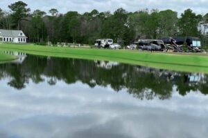 Hilton head RV park with lake.