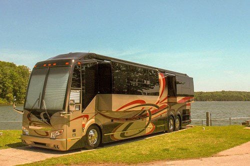 Luxury RV Resorts in Tennessee: Nashville Shores.