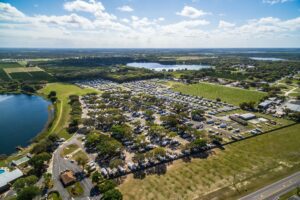 Luxury RV Resorts in Florida: Olde Mill Stream RV Resort