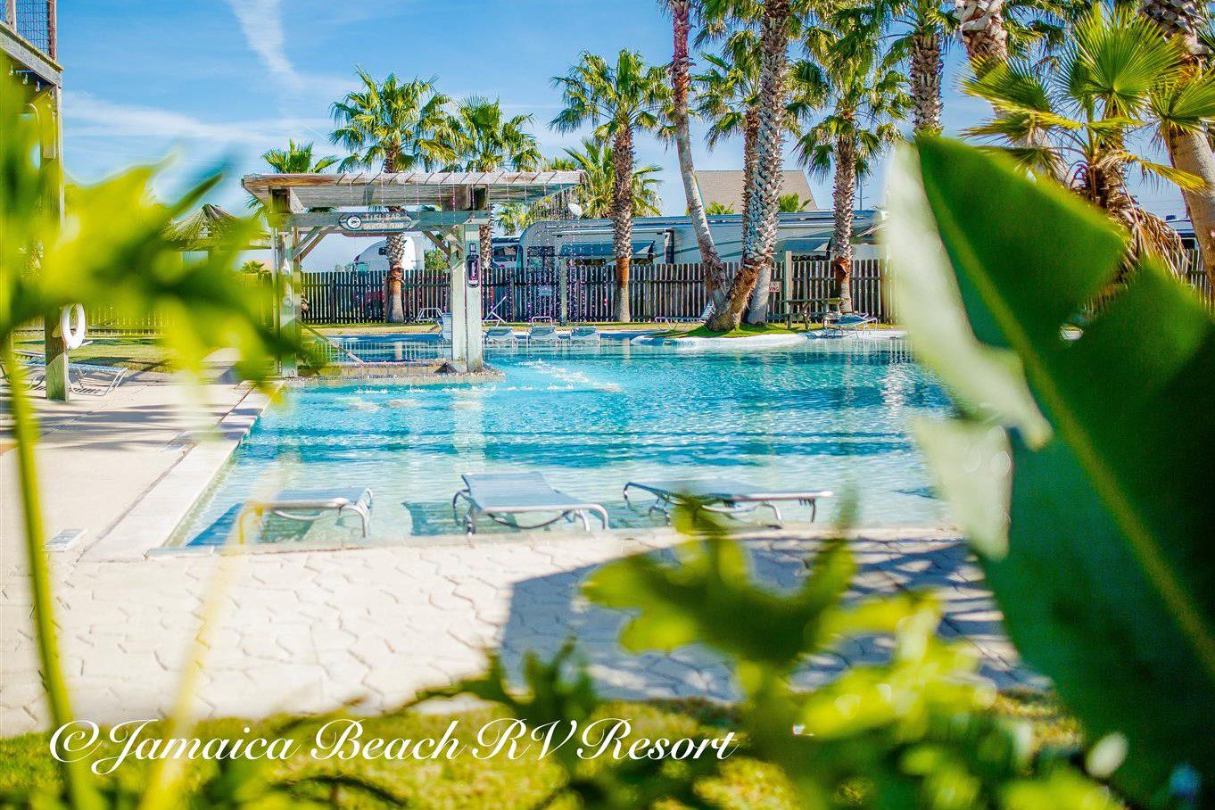 Luxury RV Resorts in Texas: Jamaica Beach RV Resort