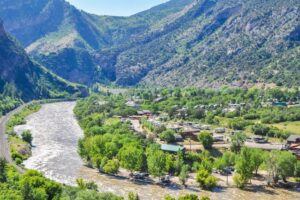 Best RV Parks in Colorado: Glenwood Canyon Resort