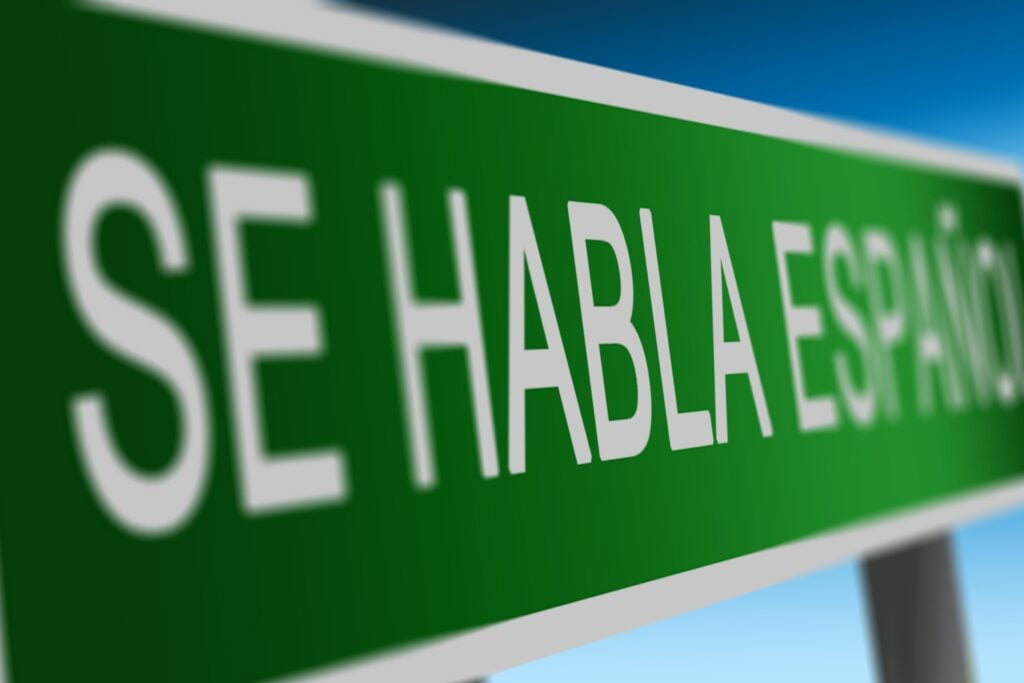 Sign in Spanish