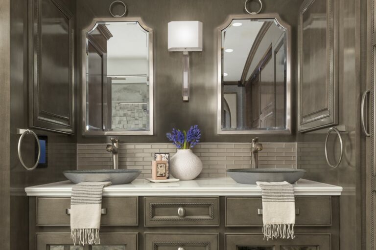 Vanity Vs Rv 10 Spa-Like RVs with Huge Bathrooms (2026 Update)