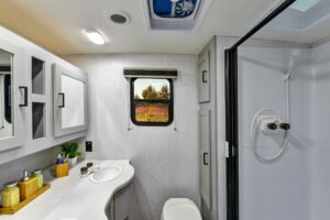 RVs with Large Bathrooms: Heartland North Trail 25RBP