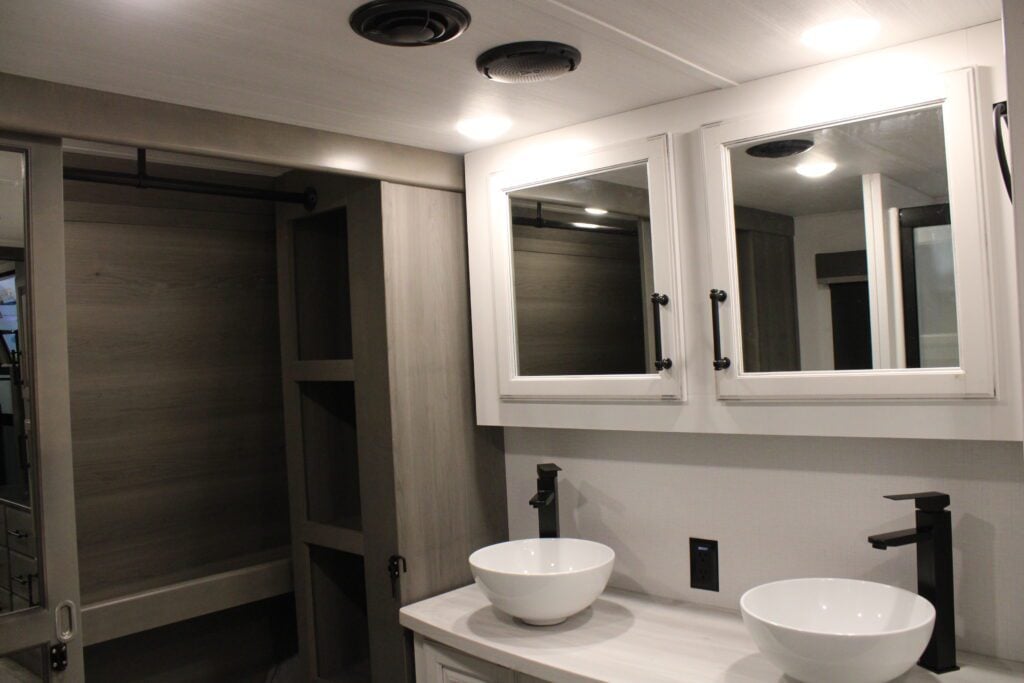 Front RV bathroom with double vanity