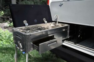 Best RVs with Outdoor Kitchens: Lance 2075