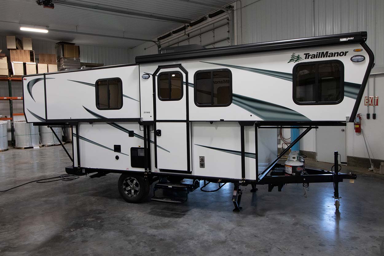 10 Best Pop Up Campers with (Full) Bathrooms in 2025