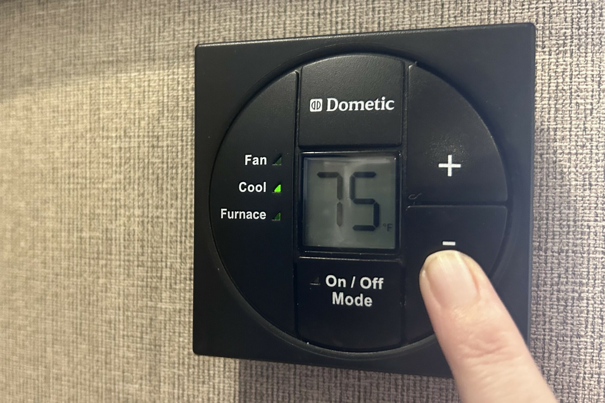 10 Common Dometic RV Thermostat Problems Solved!