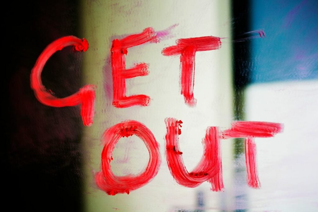 Creepy mirror message.