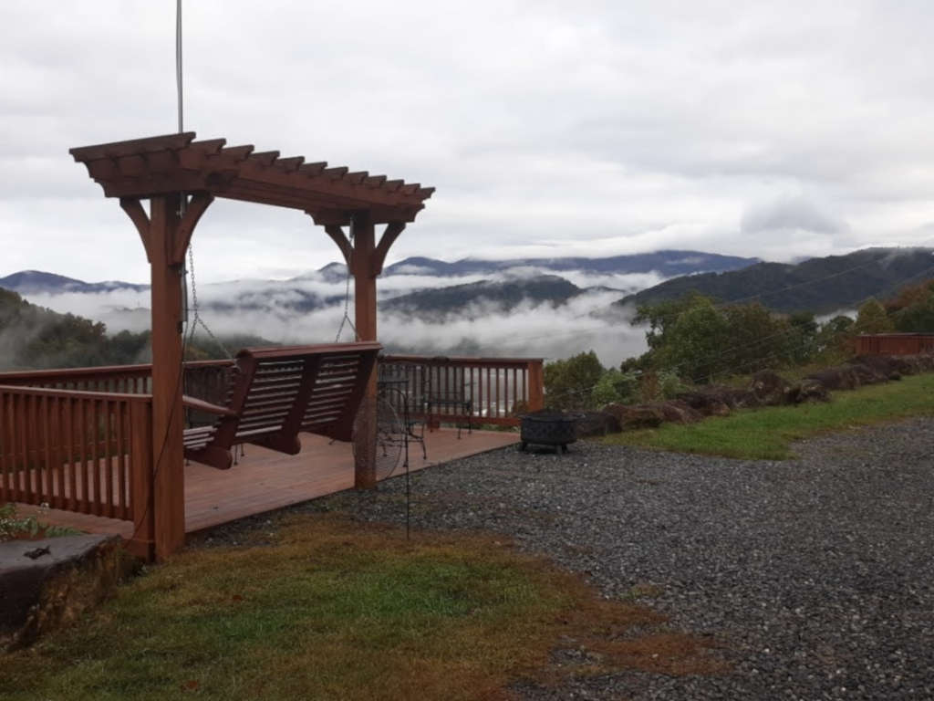 Premium Mountain View Campsite at Mama Gertie's