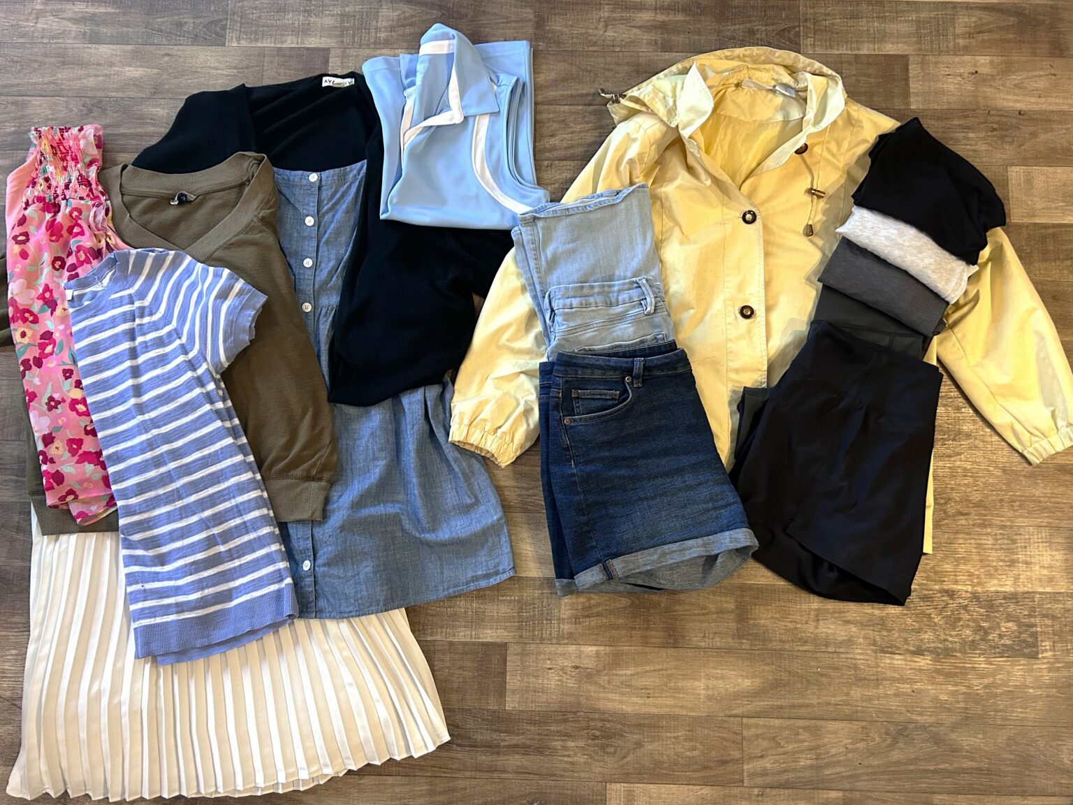 28Piece Minimalist Capsule Wardrobe for RV Living Travels with Ted