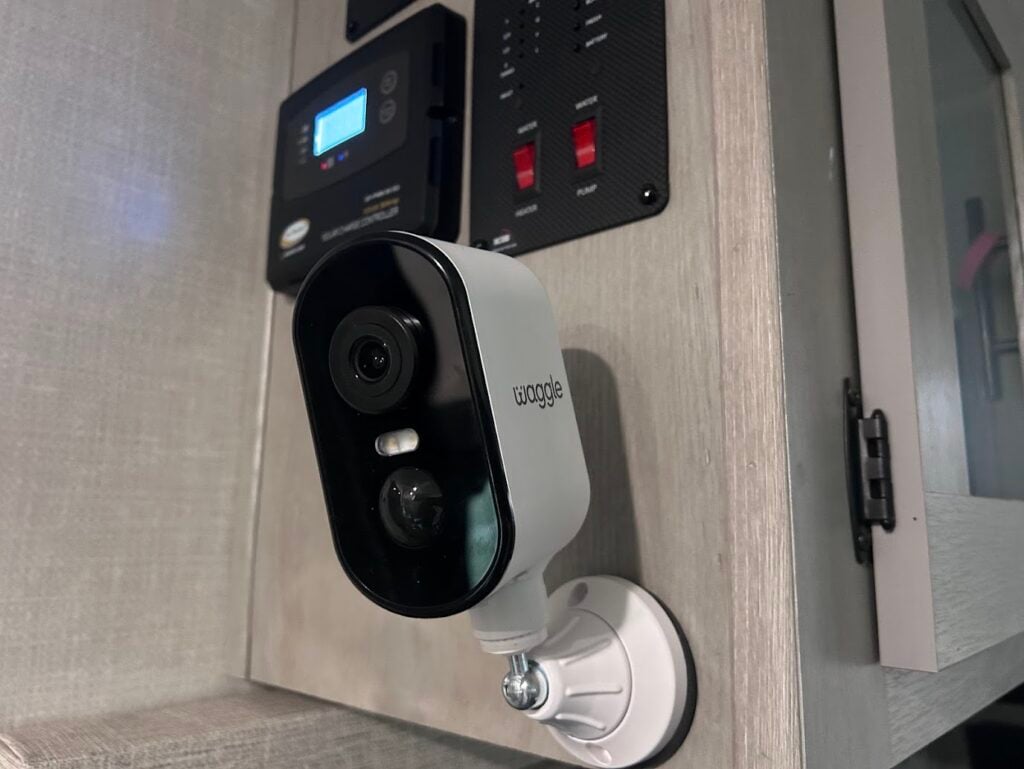 Waggle RV Pet monitor wireless camera